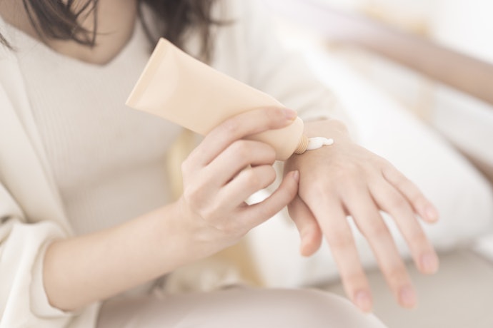 隨身攜帶選30mL以內的塑膠軟管包裝為佳