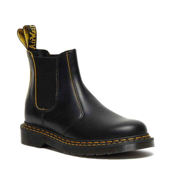 Dr. Martens:搖滾音樂人的最愛