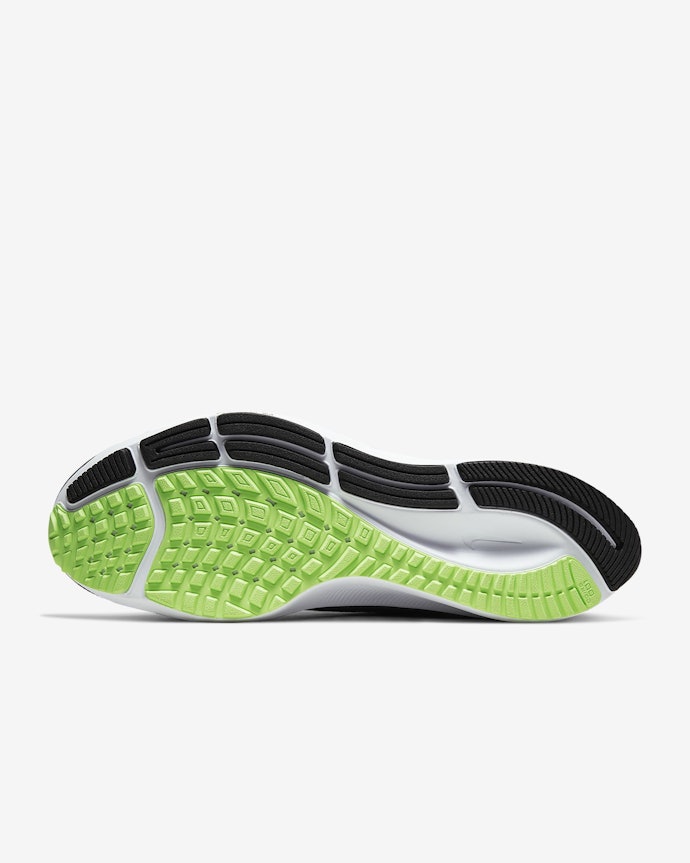 Nike跑鞋楦頭較窄,腳寬跑者請注意