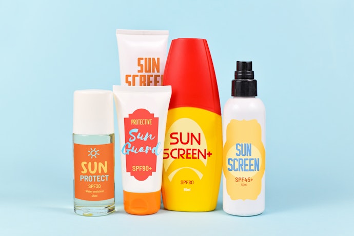 日常防曬係數PA++、SPF20以上,戶外活動要SPF50