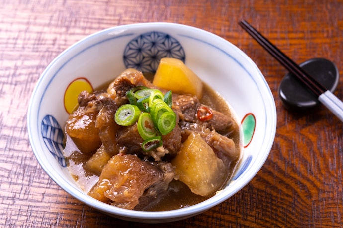 燉肉或偏好重口味能以顏色濃的款式為優先