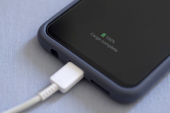 以Type-C接孔為主,但最好有一組USB-A