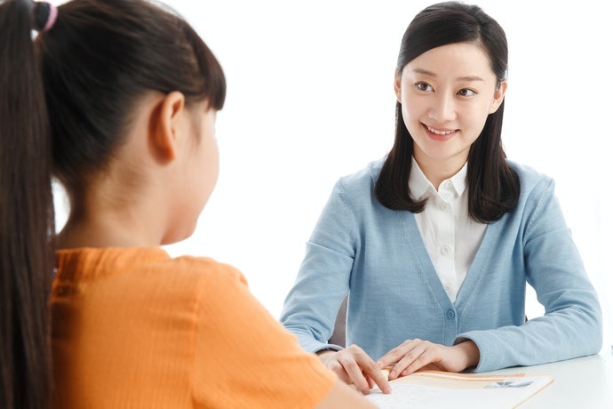除了老師的學歷與經歷,也要重視能否與孩子合得來