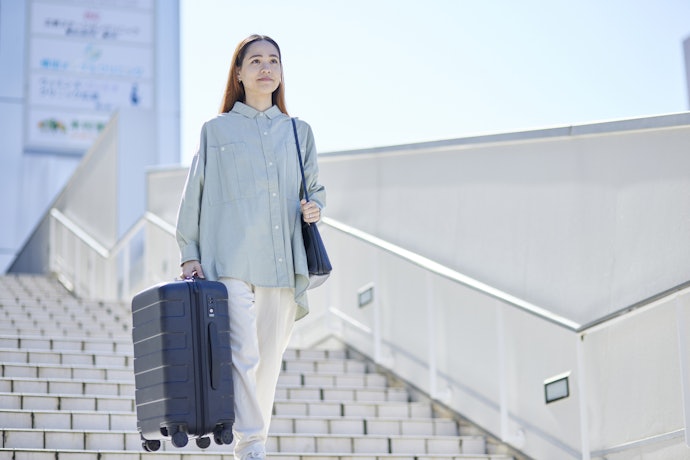 8,000元以上就有Samsonite、Centurion等國際品牌
