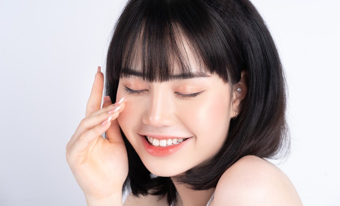 油性膚質可參考評價優秀的防水防油款