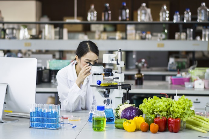 以具安全認證的優質純苦茶油為優先