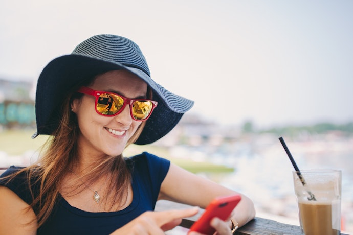 棒球帽活動靈活,漁夫帽及大帽沿款防護更全面