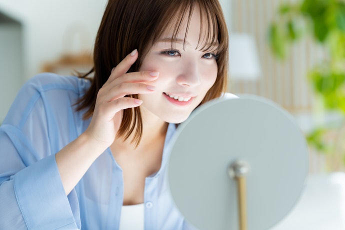 當作妝前潤色提亮就用濾鏡美顏日間防護精華