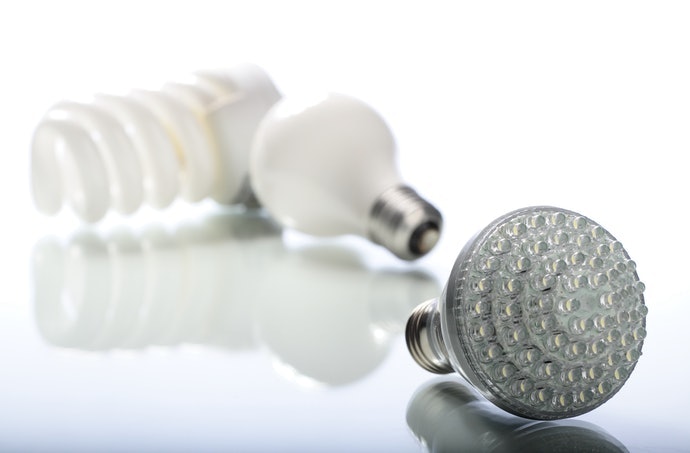 可使用支援 LED燈泡的產品
