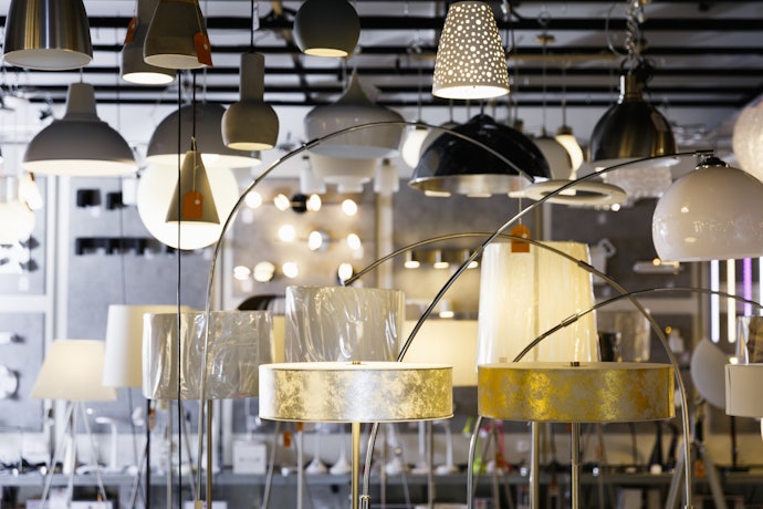 從熱門品牌著手