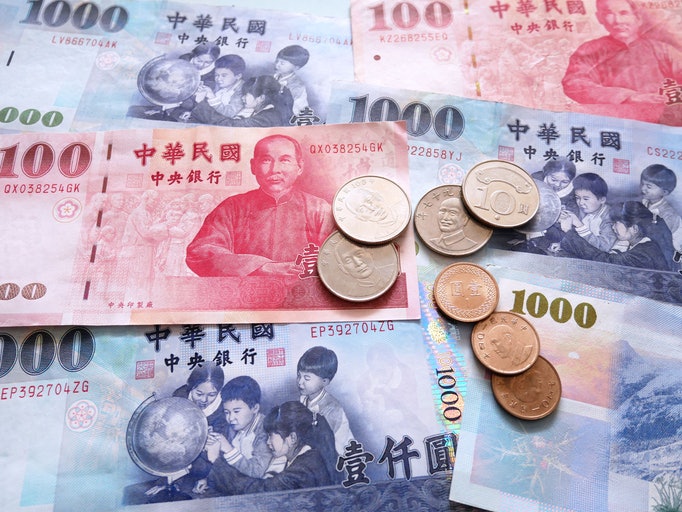 以1,000元以下的產品為基準