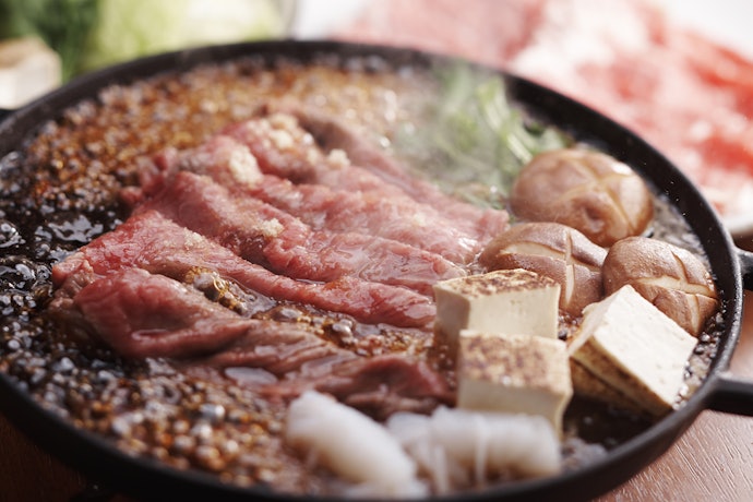 岡山主打紅燒湯頭與塊狀羊肉,溪湖主打清燉與片狀羊肉