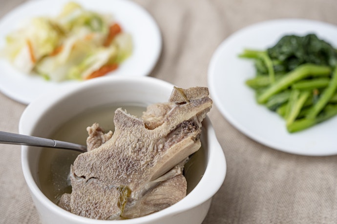 新加坡風:湯色淡、口味較為清爽