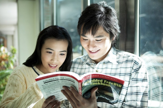 推理小說適合精讀,短篇文章適合大量閱讀