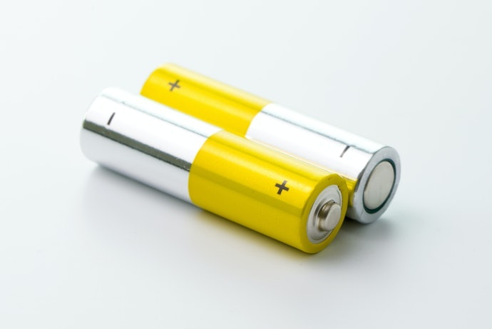 電池供電:各種場合皆可用,方便攜帶