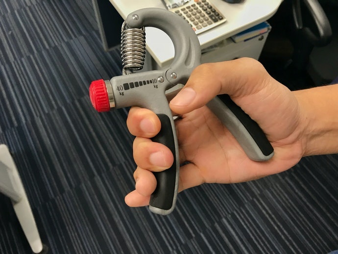 可調式握力器:訓練方式多元