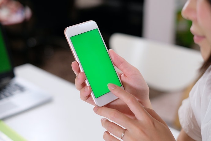 能利用App翻轉、拍照更方便仔細觀察