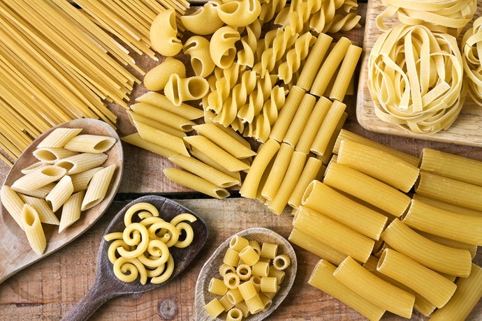 粗麵適合濃厚的口味