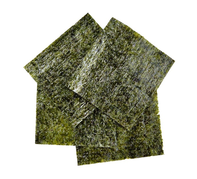 翠綠、具光澤感的外觀為佳