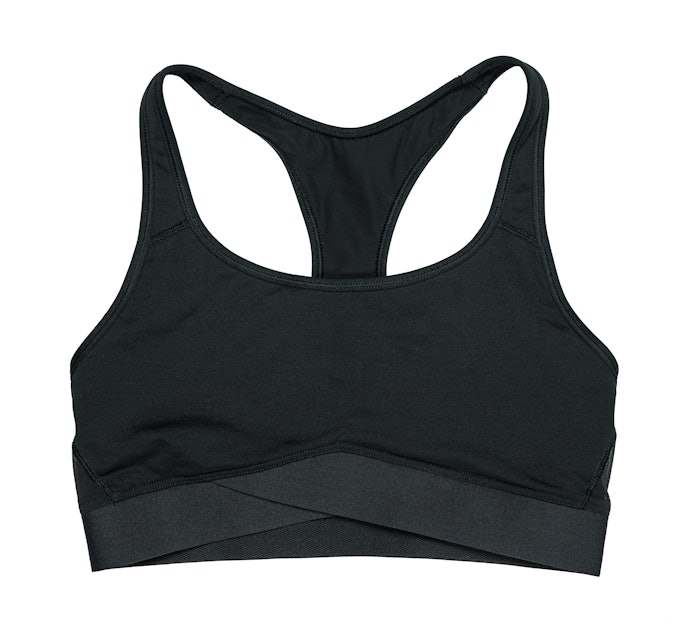 胸部較豐滿可以優先參考Under Armour
