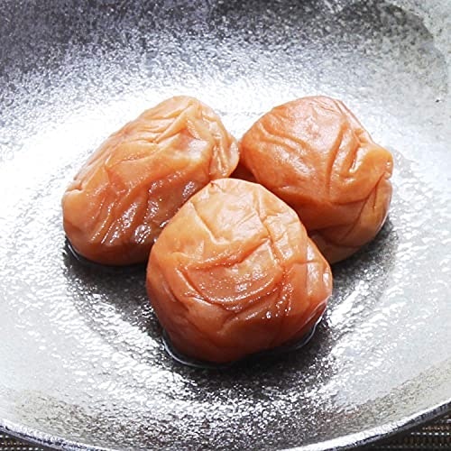 愛吃甜可挑選像是零食的蜂蜜醃梅子