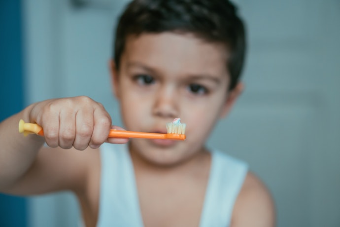 3歲以上:學會漱口就可進階到膏狀牙膏