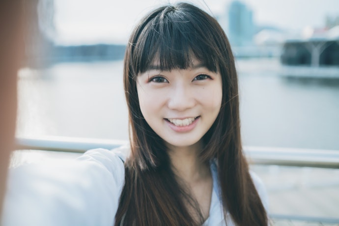 光圈數值越小越好,才能拍出淺景深