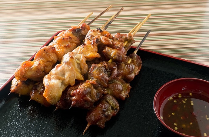 香氣四溢且多汁的雞腿肉、七里香