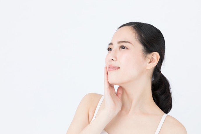 藍底肌:推薦紫色、冷色系