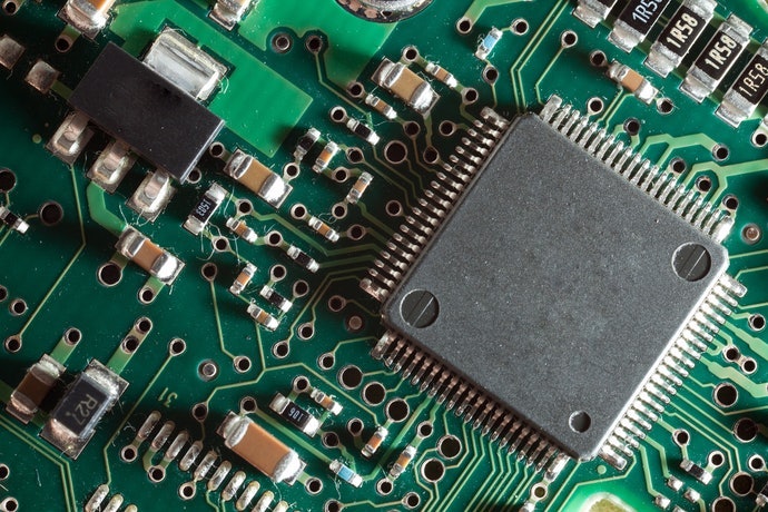 若追求高效能運算能力,推薦 Core i5以上處理器