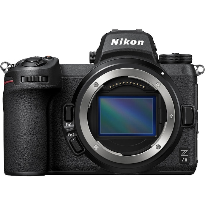 若偏好自然清新色調推薦Nikon