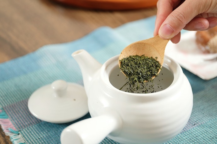 與茶壺本身一體成型的濾茶器
