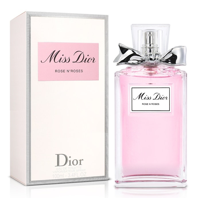 Dior:甜美中微帶性感