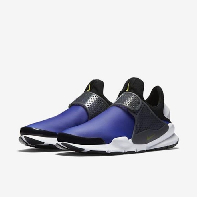 Sock Dart:穿脫方便的襪套鞋系列