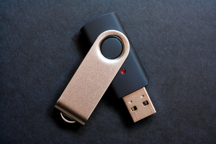 USB:兼具穩定及便利性