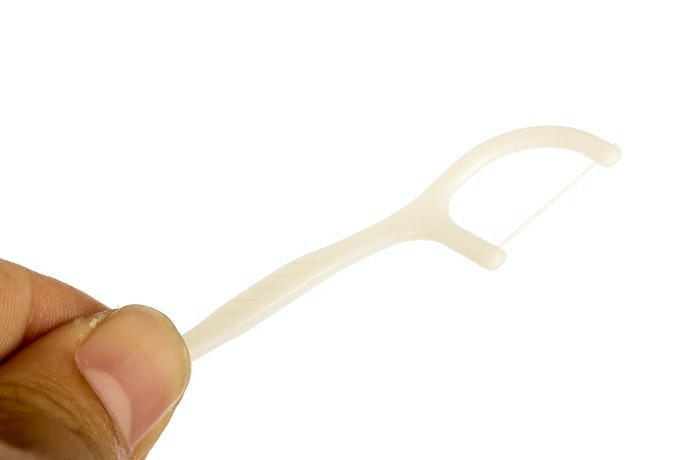 牙線棒:使用簡單,可以自行操作
