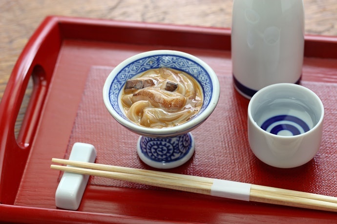日本酒:鹽漬食品與起司