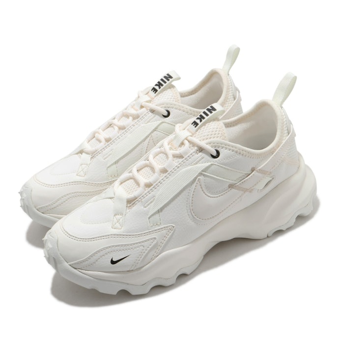 兼顧時尚感與修飾身形則適合Nike或adidas