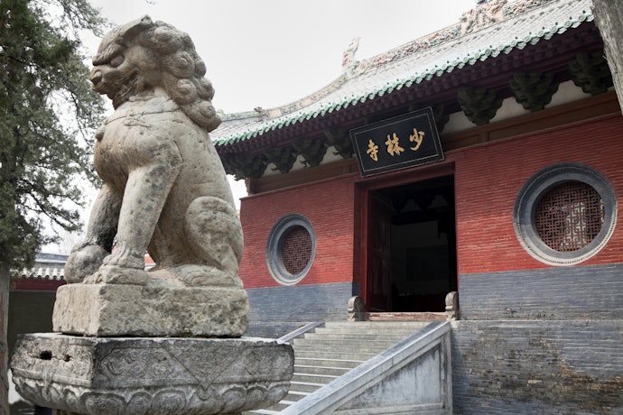 梁羽生:結合藝術歷史,新式武俠小說之始