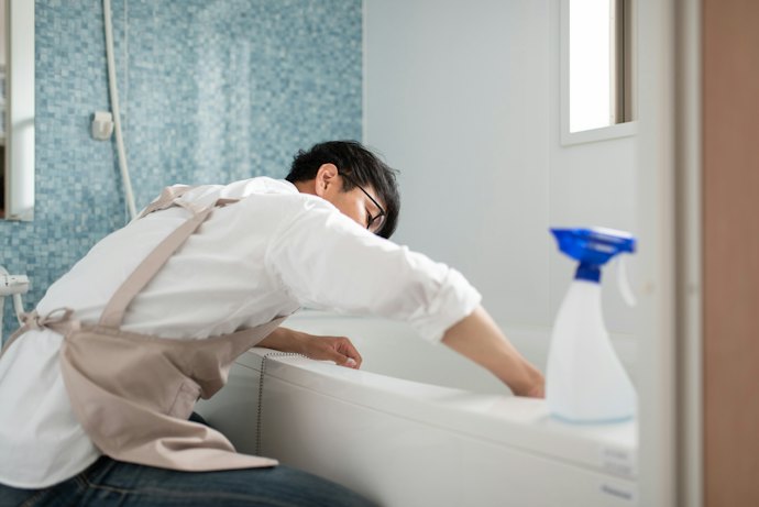 皮脂油垢適合「鹼性」或「中性」配方