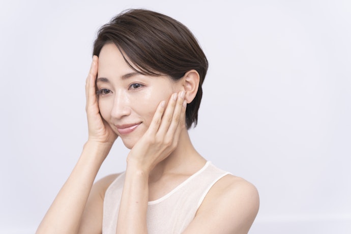 抗老則是膠原蛋白、胜肽或富勒烯